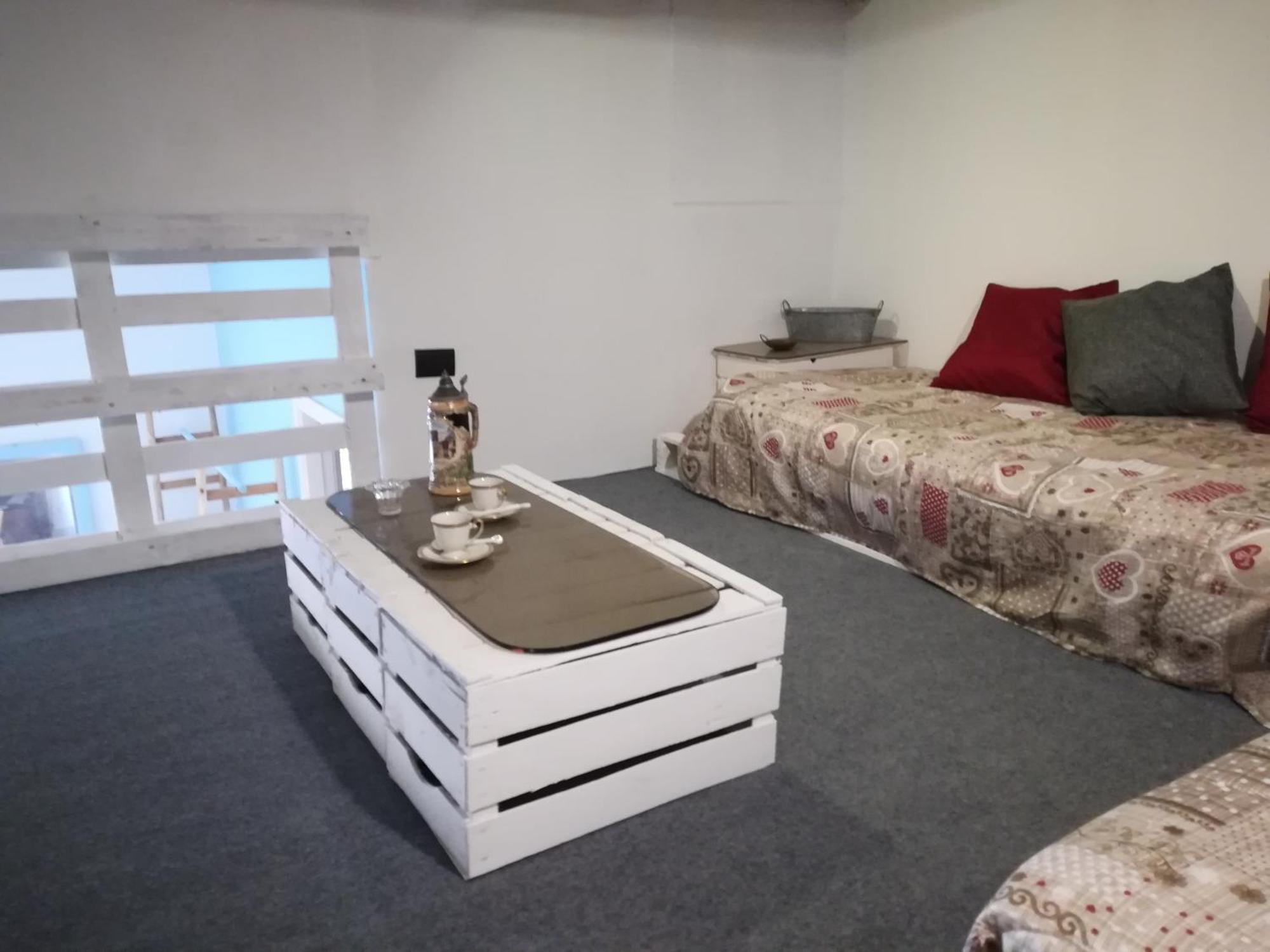 Casa In Palazzo Graffeo Eva Apartment ปาแลร์โม ภายนอก รูปภาพ
