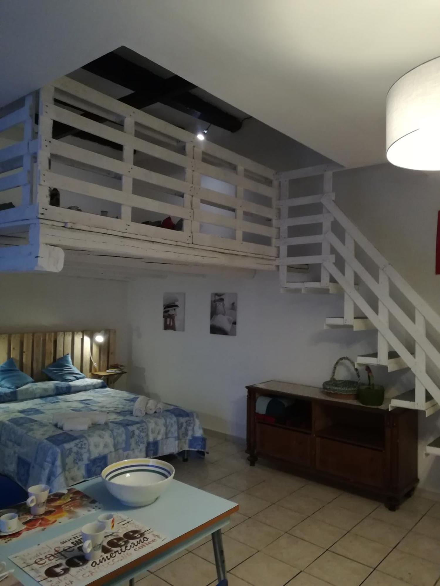 Casa In Palazzo Graffeo Eva Apartment ปาแลร์โม ภายนอก รูปภาพ