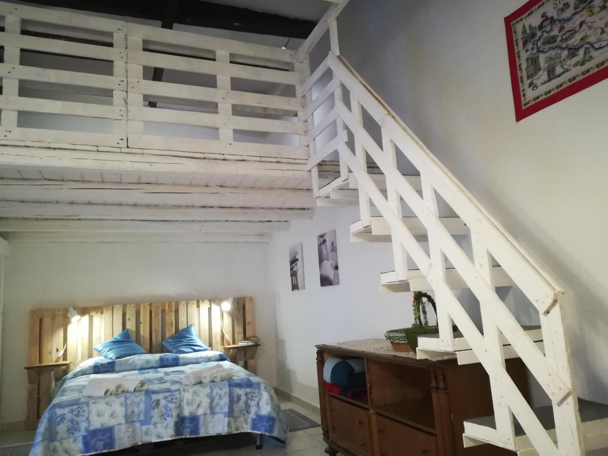Casa In Palazzo Graffeo Eva Apartment ปาแลร์โม ภายนอก รูปภาพ